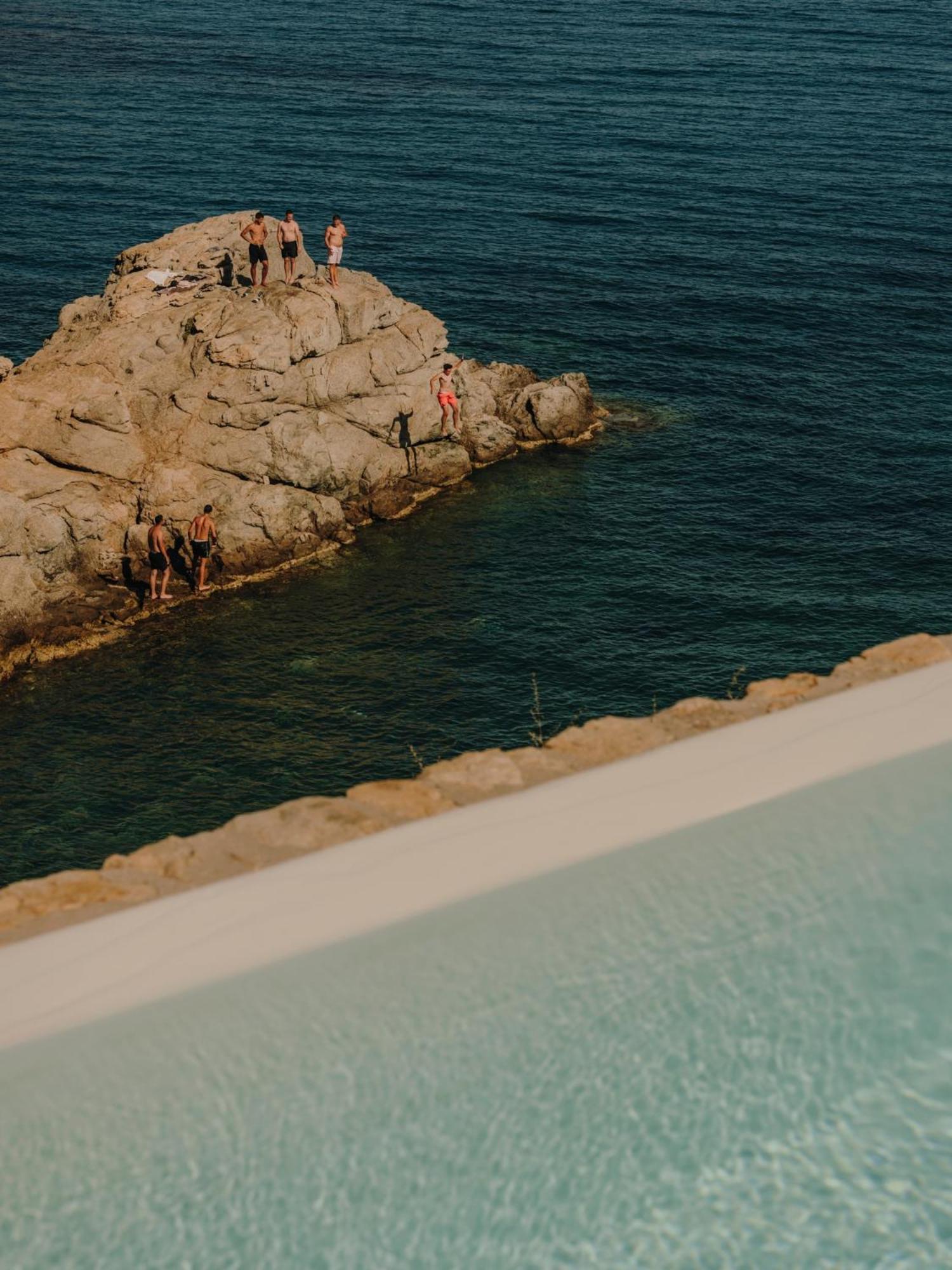 The Wild By Interni Hotel Kalafatis Exterior foto