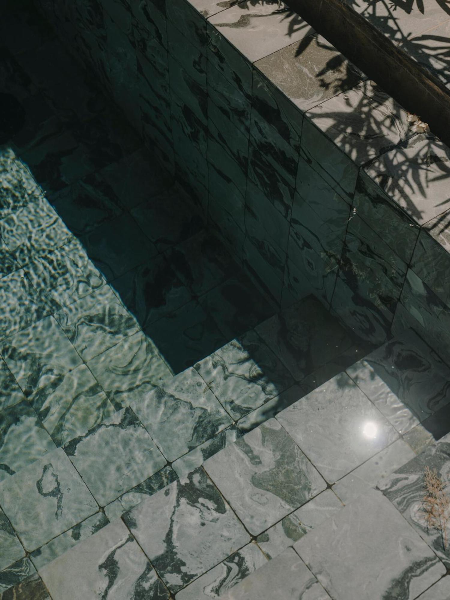 The Wild By Interni Hotel Kalafatis Exterior foto